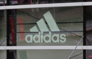 Yeezy-Aus weighs heavily: Adidas cuts dividends