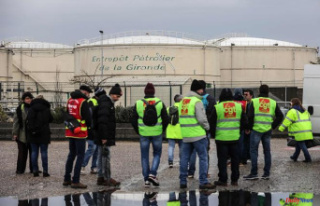 Fuel shipments still stuck at refineries in France...