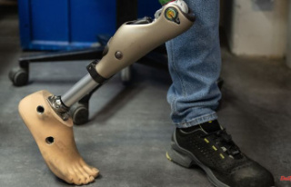 Mechanical knee joints: Ottobock wants to give back...