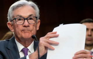 Powell blows up stock market party: Fed boss expects...