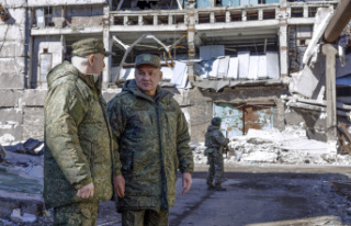 Ukraine War Russian Defense Minister goes to the front...