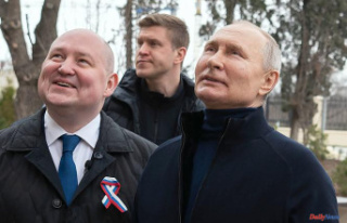 Vladimir Putin visited Mariupol, occupied by Russian...