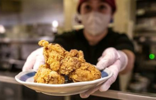 In Japan, the stars of fried chicken compete for the...