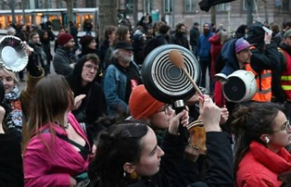 Concerts of saucepans and wild demonstrations to welcome...