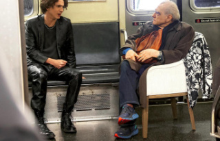 Martin Scorsese and Timothée Chalamet in the metro,...