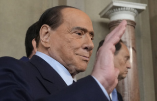 Italy "Improvement" by Berlusconi, who leaves...