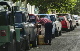 "It's hellish!": In Cuba, the fuel...