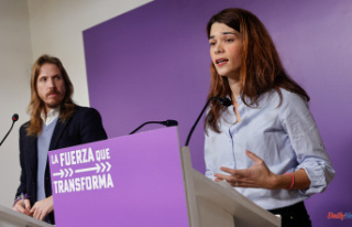 Politics Podemos requests the appearance of Tezanos...
