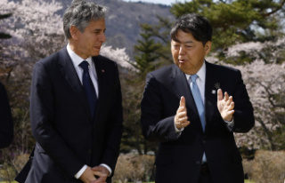 Asia Japanese PM Vows to Strengthen G7 Security After...
