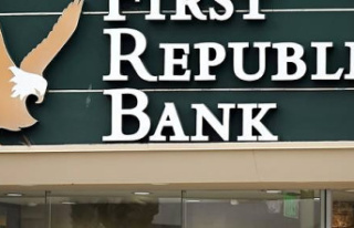 First Republic, without a bailout guarantee, collapses...