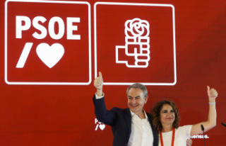 Politics The PSOE warns Podemos that when the parties...