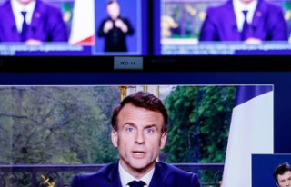 Macron gives himself "one hundred days",...