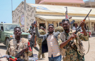The fighting in Sudan already leaves almost 200 dead...