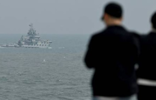 Beijing sends warships near Taiwan for 2nd consecutive...