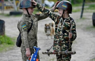 "Playing at war", the little Ukrainians...