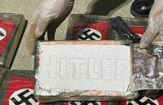 Peru: seizure of 58 kg of cocaine flocked with Nazi...