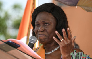 In Côte d'Ivoire, Simone Gbagbo asks "forgiveness"...