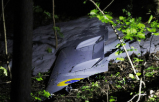 Ukraine war Ukraine says it shot down a Russian supersonic...