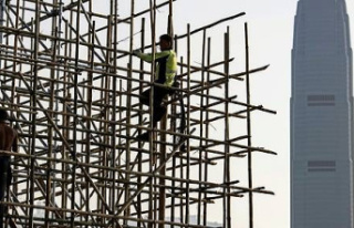 In Hong Kong, bamboo scaffolding to build skyscrapers