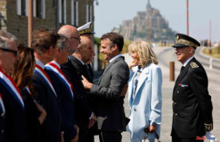 Emmanuel Macron celebrates the millennium of the abbey...