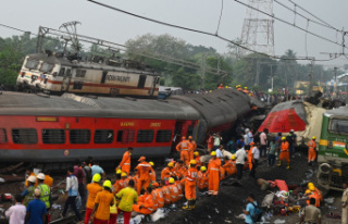 Asia The triple train accident in India already leaves...