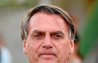 Brazil: former president Bolsonaro hospitalized for...