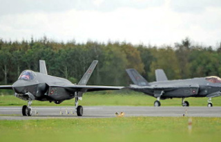 Debris of the F-35 plane missing in the United States...