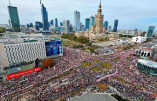In Poland, “hundreds of thousands” of opponents...