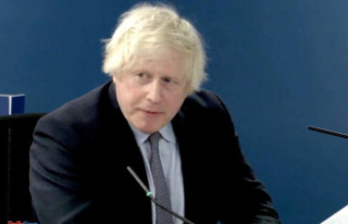 In the United Kingdom, Boris Johnson apologizes to...