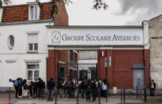 In Lille, the Averroès high school, from excellence...