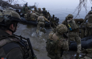 Ukraine - Russia War Ukrainian forces go on the defensive...