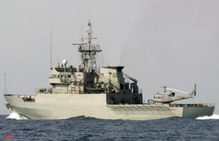 Defense A Spanish Navy patrol boat is mobilized due...