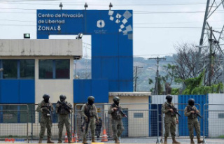 Ecuador: release of forty-one guards and civil servants...