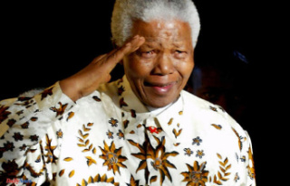 Nelson Mandela auction in New York suspended after...