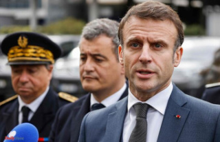 Emmanuel Macron considers it “completely normal”...