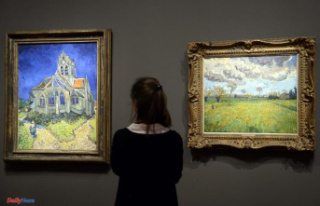 With nearly 800,000 visitors, the Van Gogh exhibition...