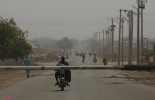 In northern Nigeria, residents suffocated by economic...