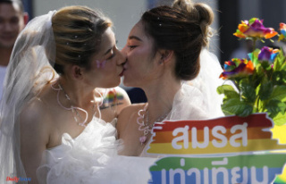 In Thailand, MPs approve the law on same-sex marriage,...