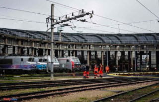 SNCF awards 1.8 billion euros in contracts to renew...