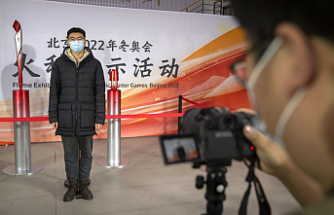 China orders 3-day Olympic torch relay in response to virus concerns