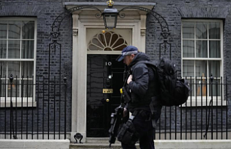 London police investigate lockdown parties at Down Street