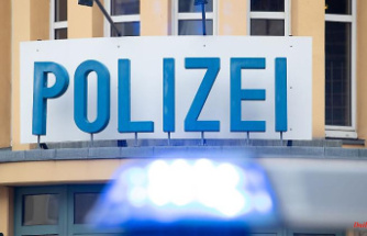 Bavaria: Man hits drivers in the face in a traffic jam