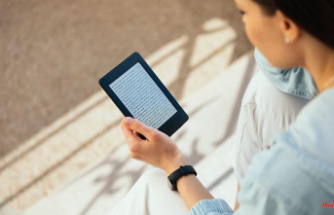 Lots of reading material: seven e-book readers are "good"