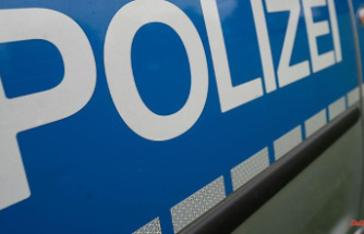 Baden-Württemberg: 56-year-old seriously injured in a car accident