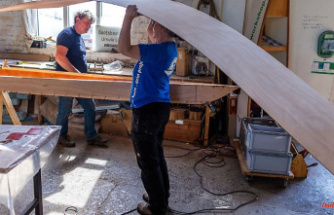Mecklenburg-West Pomerania: Patience and hard work: building your own boat
