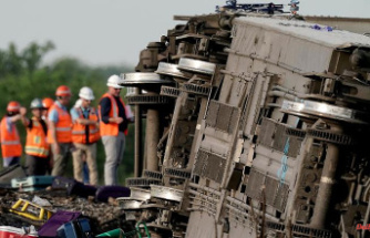 After a train derailment in Missouri: 15-year-old stands by the dying truck driver