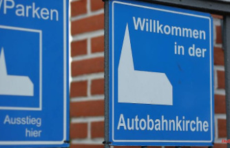 Saxony-Anhalt: deceleration and reflection: What are motorway churches for?
