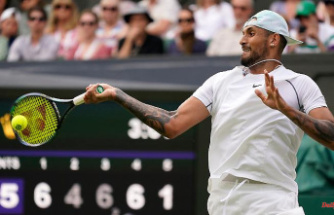 Wimbledon quarterfinals reached: Kyrgios wins without bullying in pain