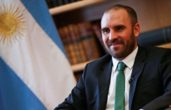 Argentina's economy minister makes sudden exit
