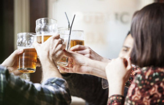In a decade, the number of pubs has fallen by 7,000